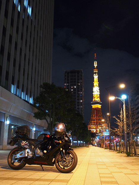 東京タワーと愛車