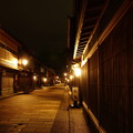 写真: 夜の東茶屋街