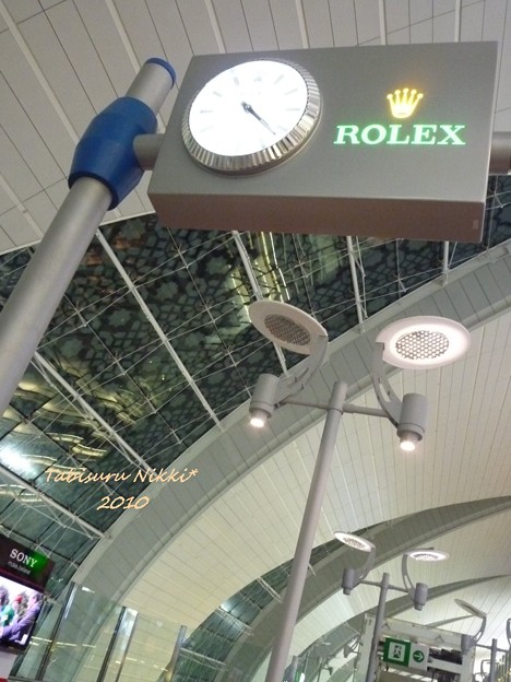ドバイ空港ROLEX