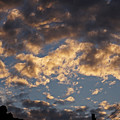 写真: 夕焼け雲と遊ぶ　２