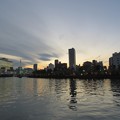 写真: とある日の大川の夕景