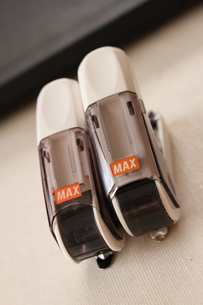 写真: MAX HD-10FL サクリフラット と MAX HD-10NL サクリ　比較3