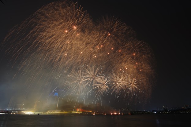 写真: F1 Singapore Grandprix Fireworks