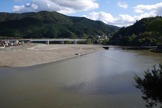 肱川 Hijikawa River from Garyu Sanso