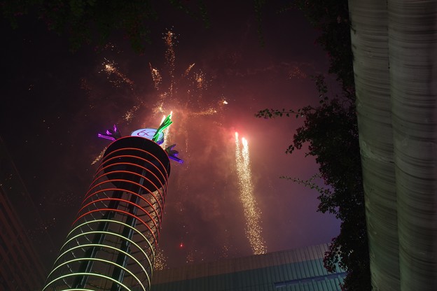 写真: CNY fireworks @ Chinatown