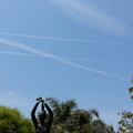 写真: 飛行機雲、でしょう。２