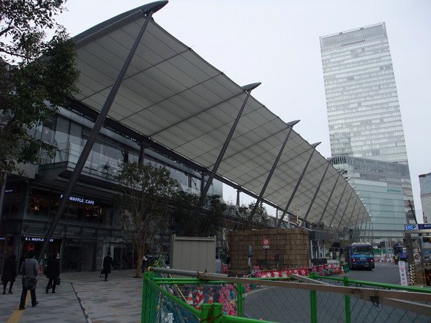 写真: 東京駅 八重洲口 グランルーフ