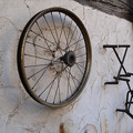写真: 自転車パーツの装飾