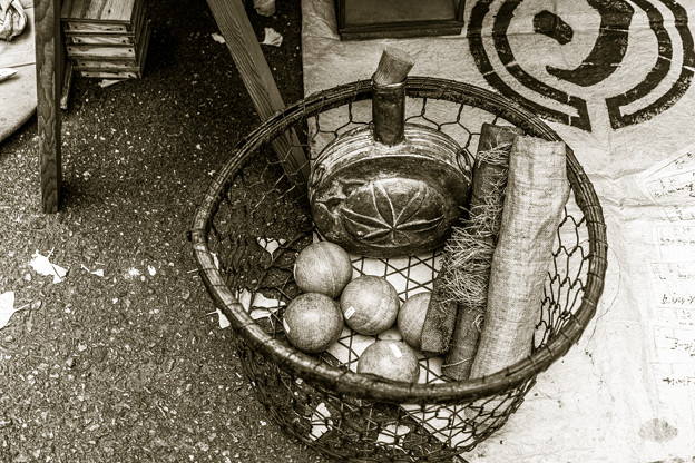 写真: 金属、木材、布、紐、篭@第四回東京蚤の市;2013秋