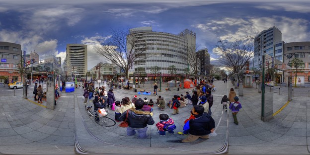 写真: 2012年12月24日　青葉シンボルロード　大道芸 360度パノラマ写真 HDR