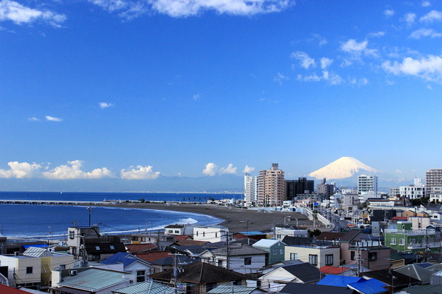 写真: 富士の見える街