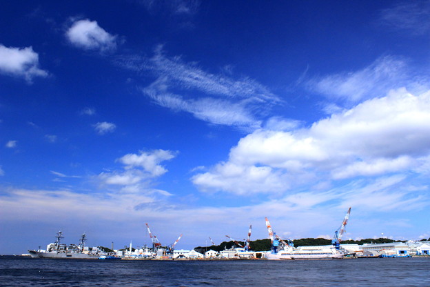 写真: 軍港SKY