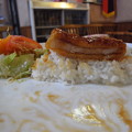 写真: 和可山食堂 ソースカツ丼 汁付き 断面図