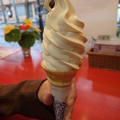 写真: アトリエ・ド・フロマージュ 軽井沢チーズスイーツの店 生チーズソフトクリーム ￥330