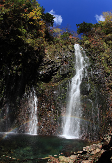 写真: 秘境の幕滝・福島