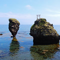 写真: 恵比寿岩と大黒岩