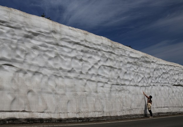 写真: 蔵王の雪壁