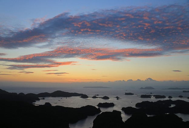 写真: 日暮れの九十九島