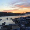写真: 早朝の気仙沼漁港