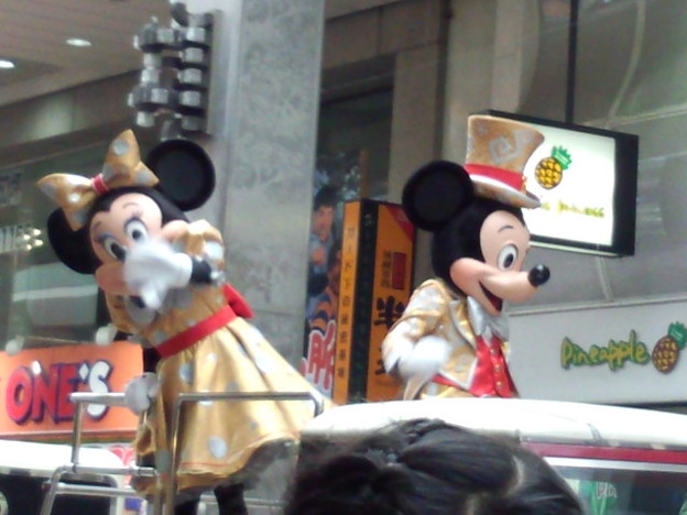 写真: ディズニーパレード＠松山春まつり