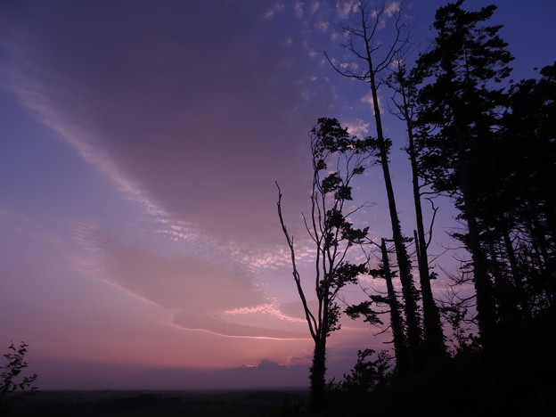 写真: 雲ある夕景_7.27