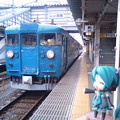 写真: 直江津行きが発車する２０分以上前にはもう電車ついてたので、すでに...
