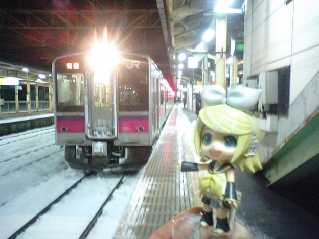 写真: ではでは、青森行きの最終電車乗ります！ ■大館　 21:08 → 青森　 22:38...