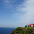 写真: 岬の美保関灯台