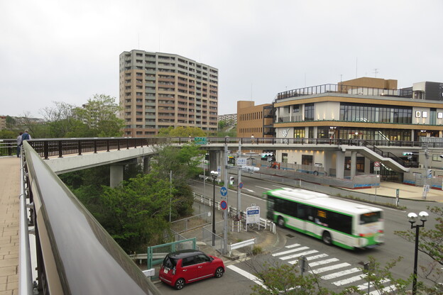 写真: 名谷駅　楪橋リニューアル完了_06