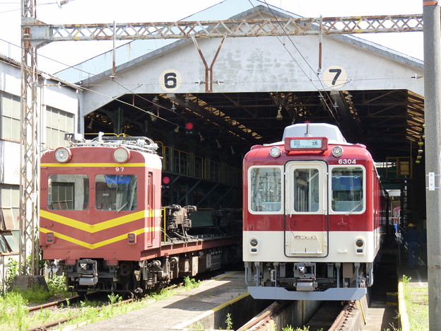 南大阪線6200系U07が入場