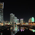 写真: 横浜の夜景