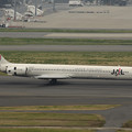 定期運航最終日のJAL MD-90 1804便(6)