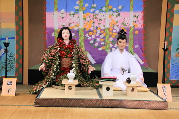 Photos: 弘前城菊ともみじ祭・菊人形02-12.11.05