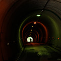 写真: トンネル２−離合不可