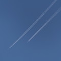 写真: 飛行機雲02