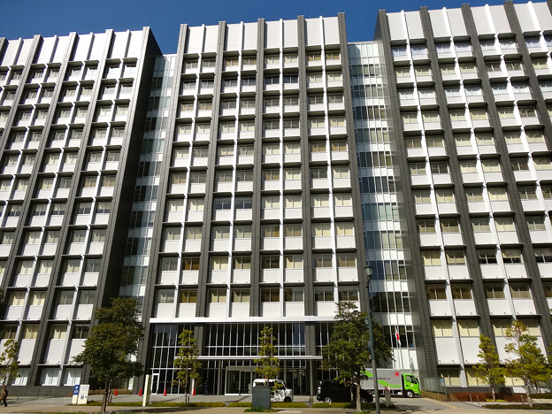 写真: 広島法務総合庁舎 広島市中区上八丁堀