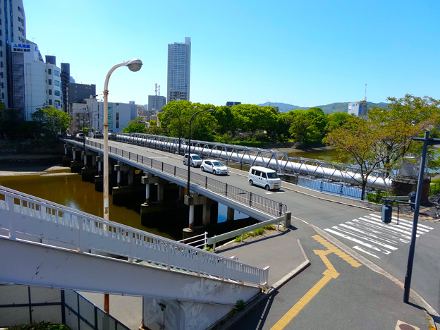 写真: 栄橋 Sakae Bridge 広島市南区大須賀町 - 広島市中区上幟町
