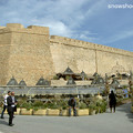 カフェとハマメットのメディナ城壁