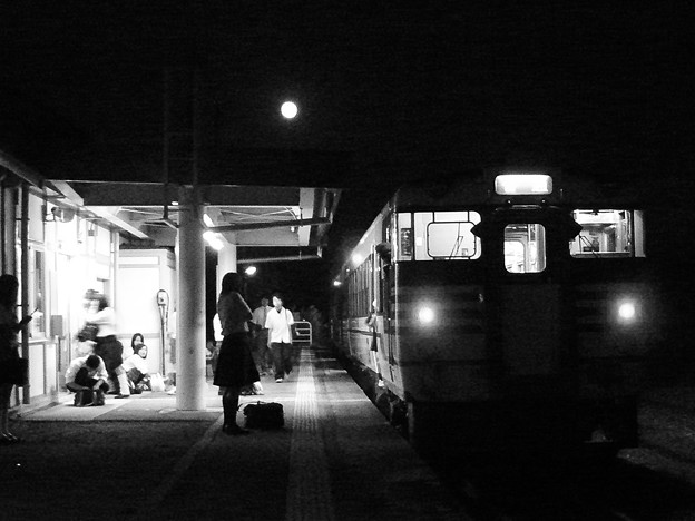 写真: Yonezawa South Station