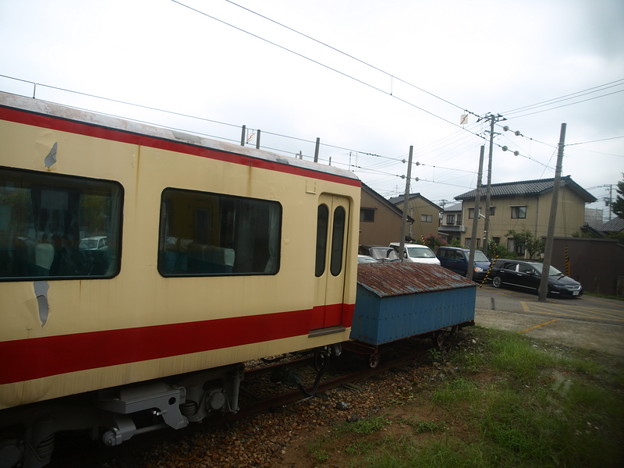 写真: 富山地方鉄道車窓９