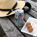 写真: 2012.08.12　蔵王　駒草平　昼食と麦藁帽子