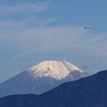 2012.10.24　駅前　富士山とP-3C