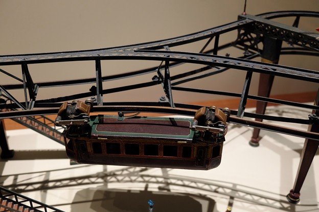 写真: 2013.11.13　原鉄道模型博物館　ヴッパータールの懸垂電車模型