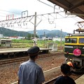 敦賀で機関車交換