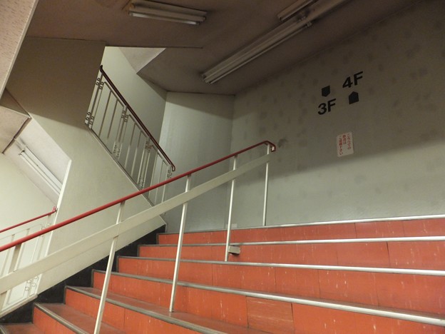 Photos: MIMO（旧ダイエー水戸店）階段（１）