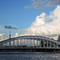 写真: 雲　隅田川　永代橋