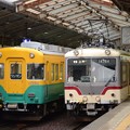 写真: 富山地鉄10030系と14760系並び