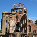 写真: 広島・原爆ドーム
