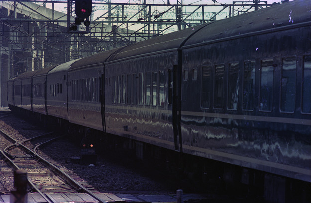 【ネガ】EF65PFホリデーパル　1985年　岡山駅　06