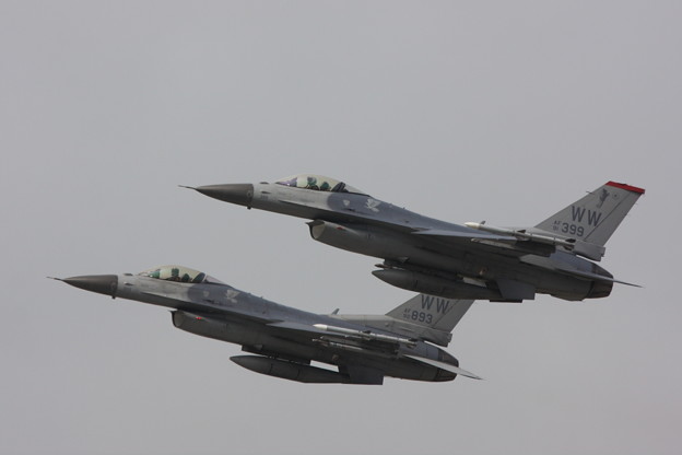 F-16C WW Formation Takeoff 2013.07